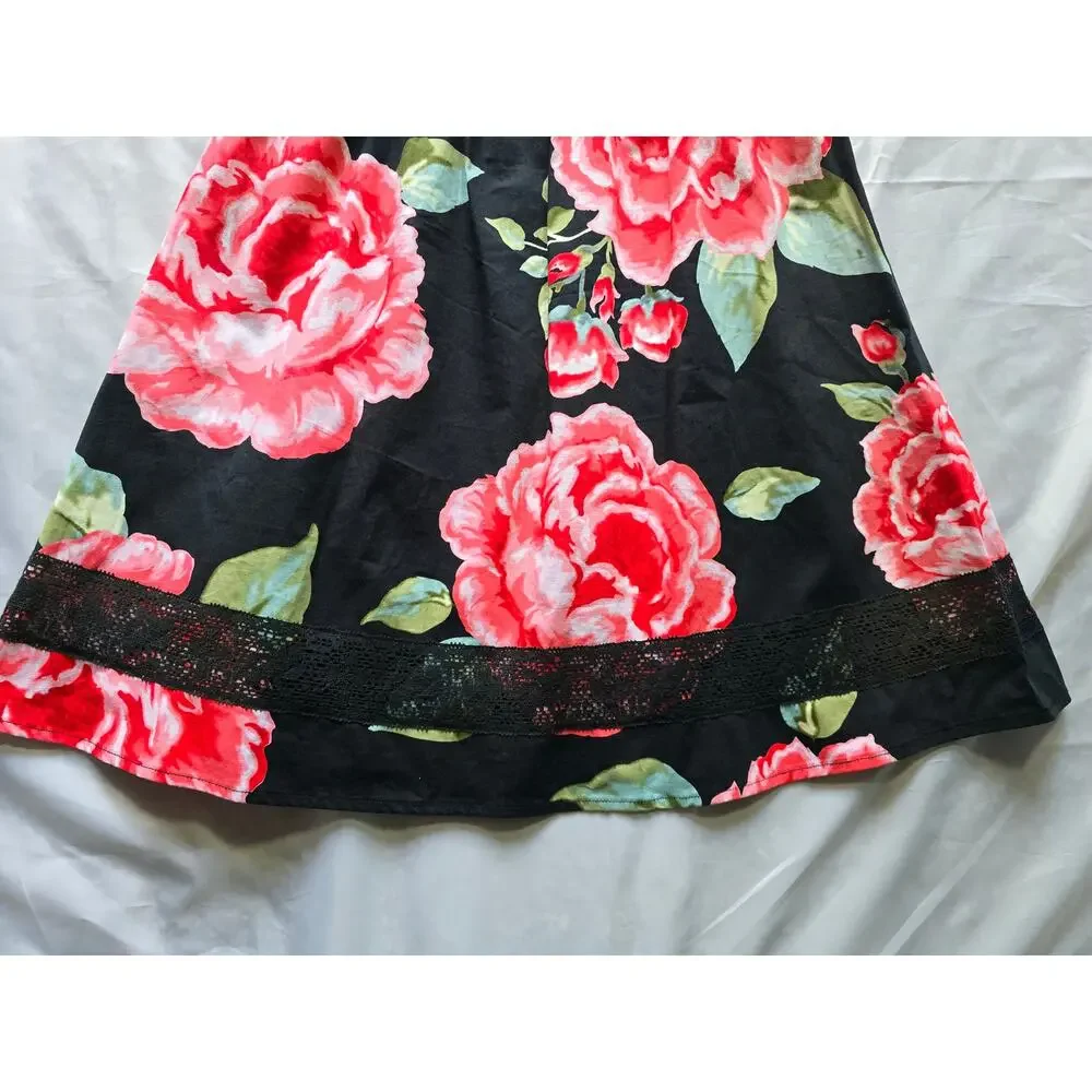 B. Smart Floral Fit & Flare Dress Black Red Rose Print Size 4 Lace Trim - Picture 7 of 8